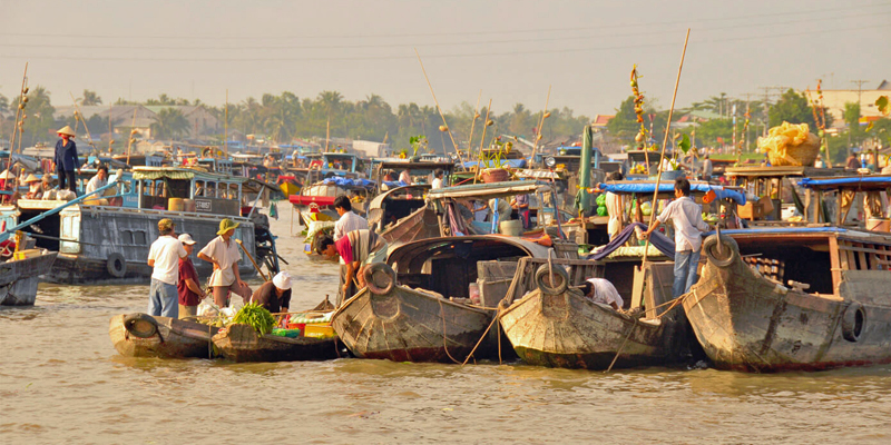 i-escape blog / Tailor-made Tours Vietnam / Floating Market