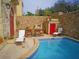 the i-escape blog / The best places in Europe for winter sun / the gozo hideaway