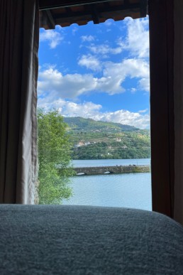 The i-escape blog / Just back from Porto & the Douro with 3 generations / Casas de Pousadouro, Portugal